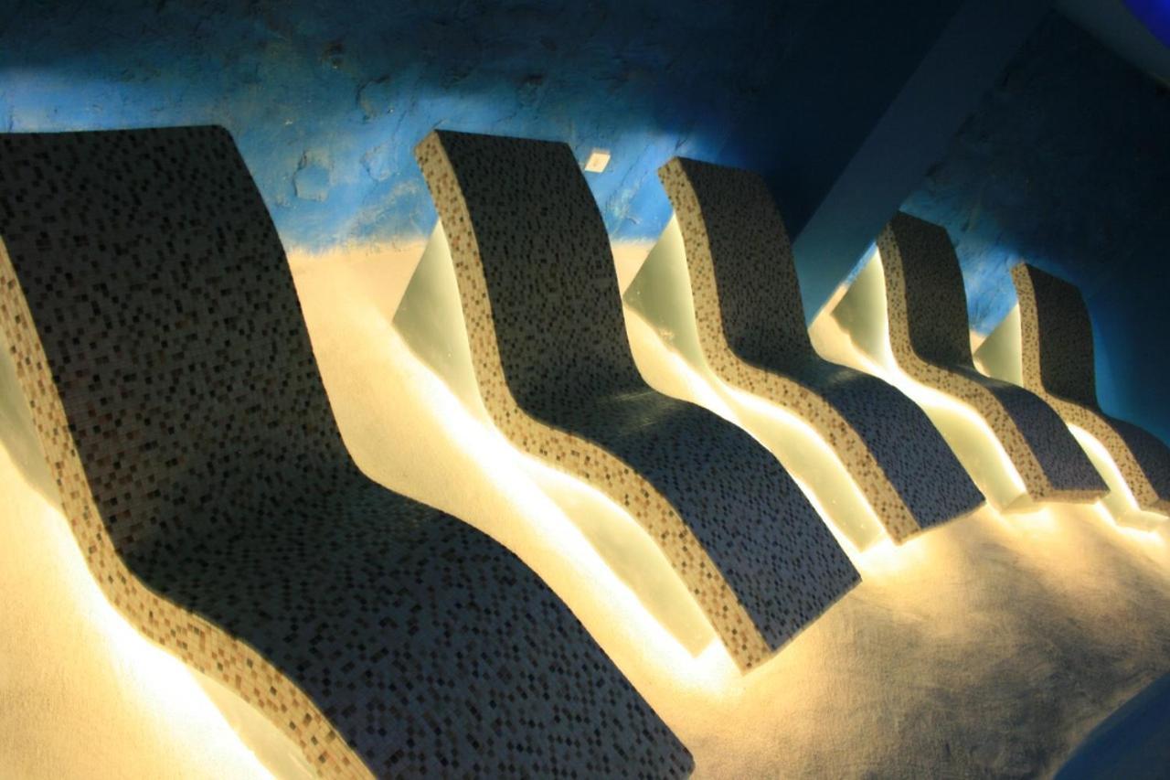 Bougainvill Sunset Villa ساراندا المظهر الخارجي الصورة